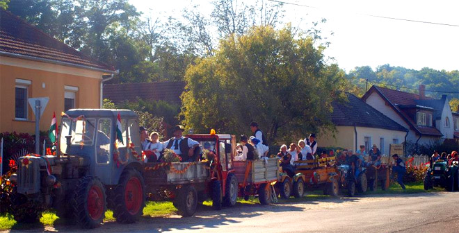 Sz&uuml;reti felvonul&aacute;s - 2014. szeptember 28.